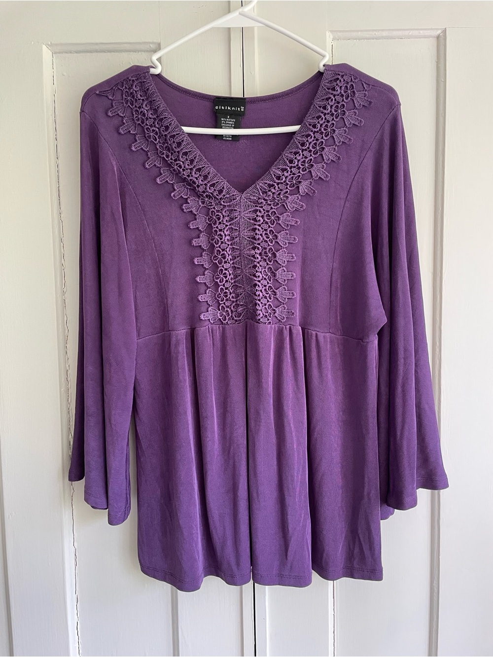 Citiknits Shirt V‑Neck Embroidered Tunic Top Bell Sleeve Travel Slinky Fabric SM